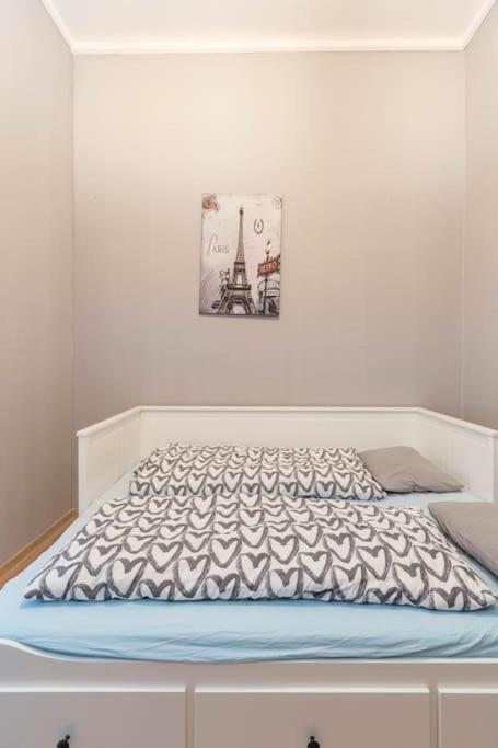 Queen Erzsebet Apartment Будапеща Екстериор снимка
